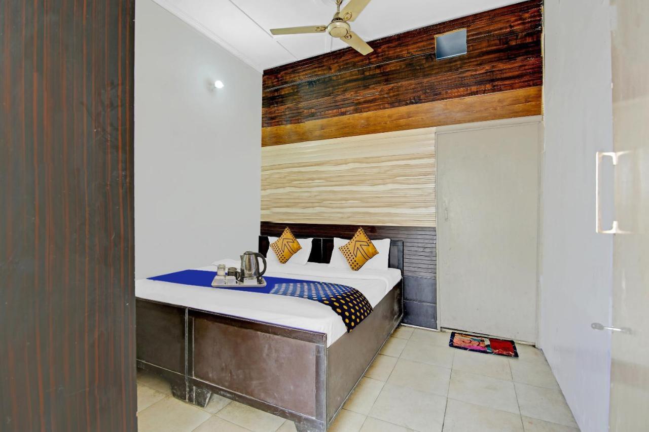 Spot On Shree Naman Guest House Sonipat Exterior photo